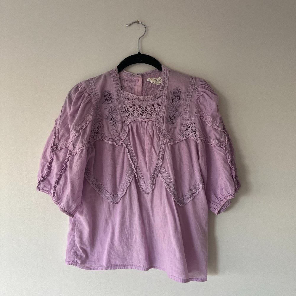 Anthropologie Aderlyn Puff-Sleeve Lavender Lace Blouse